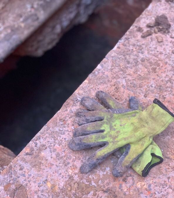 two gloves used by the Underpinning Glen-Waverley Employee